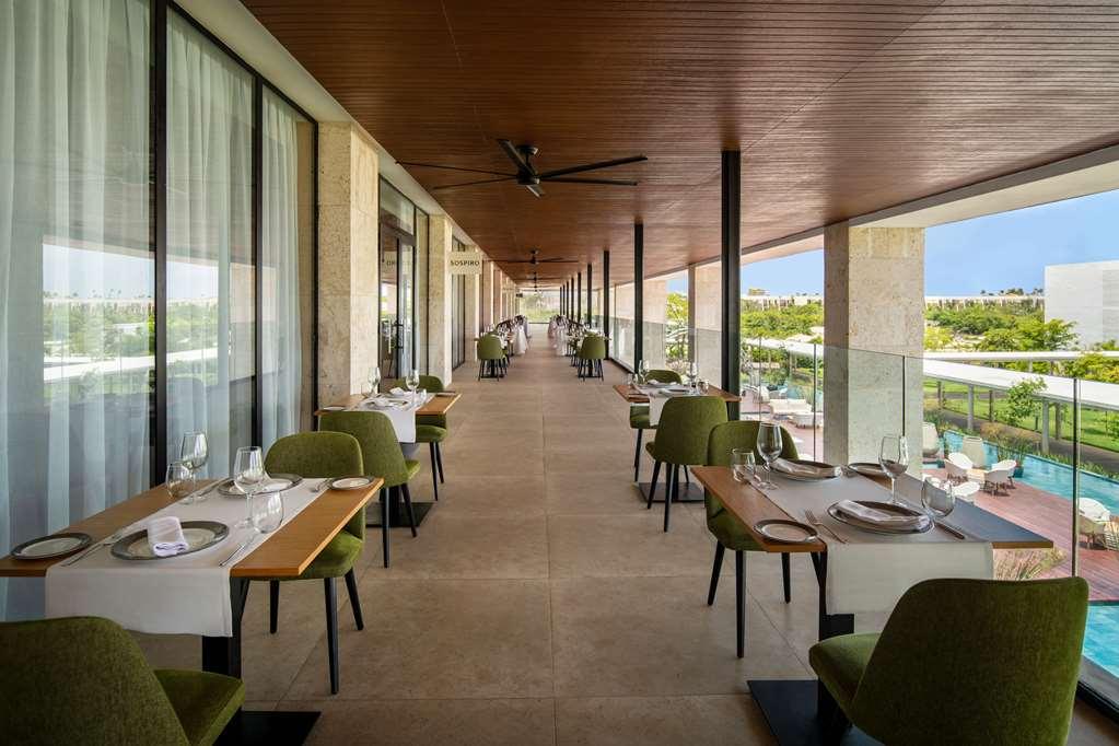 Live Aqua Beach Resort Punta Cana Restaurant photo