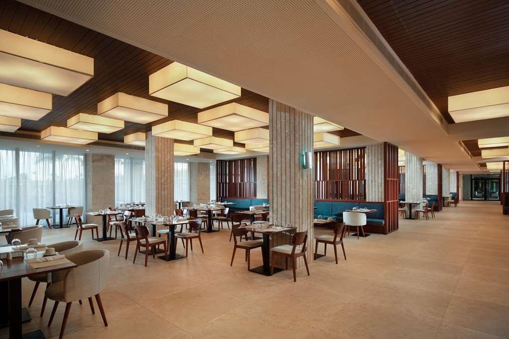 Live Aqua Beach Resort Punta Cana Restaurant photo